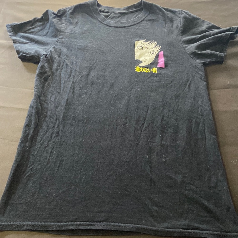 Junji Ito Collection Crunchyroll Shirt Small Horror Manga Anime. Preowned.